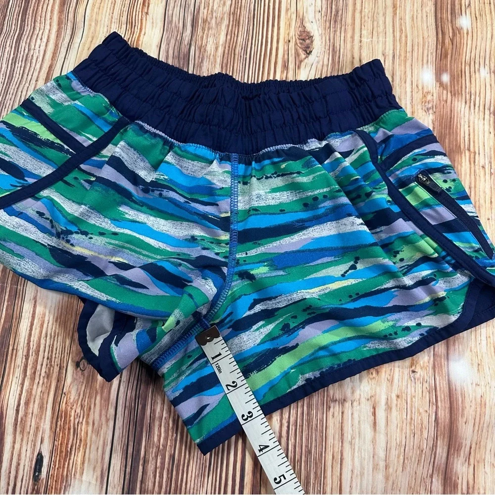 Lululemon Athletica Multicolor  Women's Shorts Size 4 / Zipper Pocket